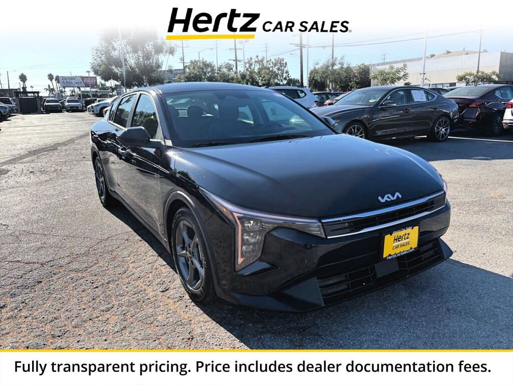 2026 Kia K4 LXS — photo 1 of 1