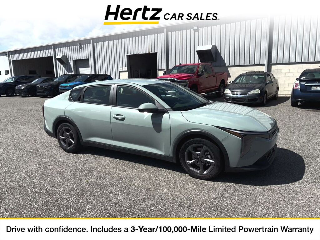 2026 Kia K4 LXS — photo 1 of 1