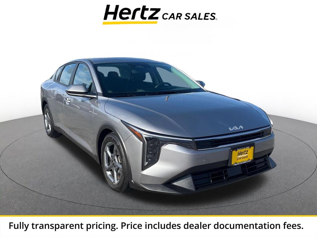 2025 Kia K4 LXS — photo 1 of 1