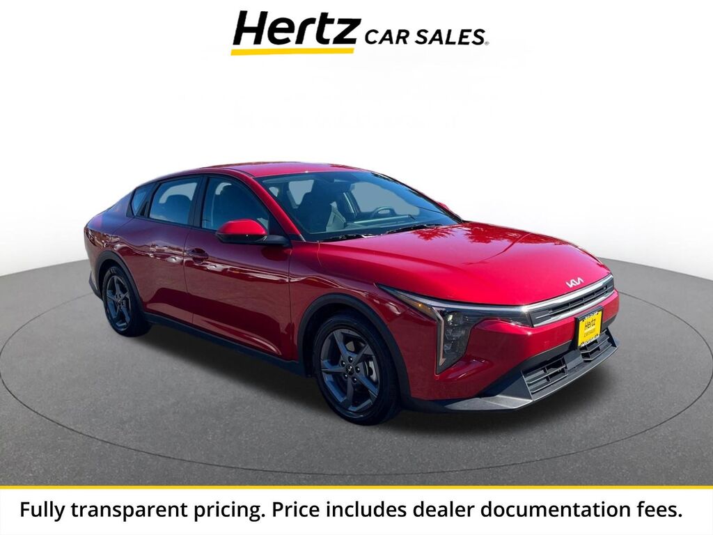 2025 Kia K4 LXS — photo 1 of 1