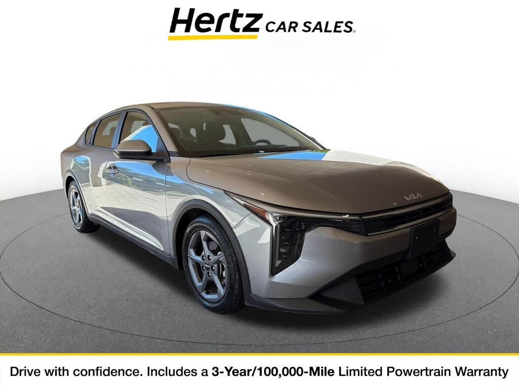 2025 Kia K4 LXS — photo 1 of 1