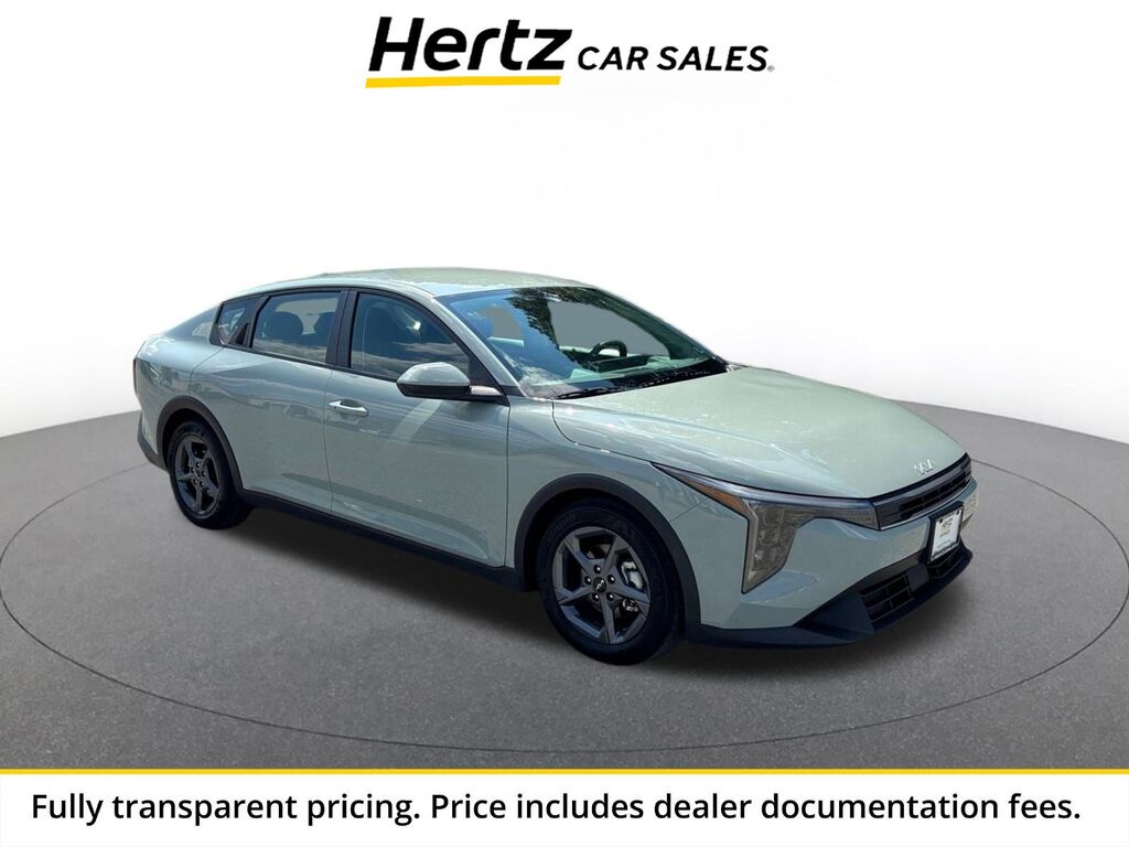 2026 Kia K4 LXS — photo 1 of 1