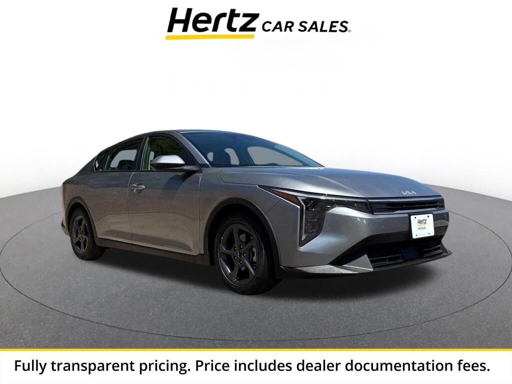 2025 Kia K4 LXS — photo 1 of 26