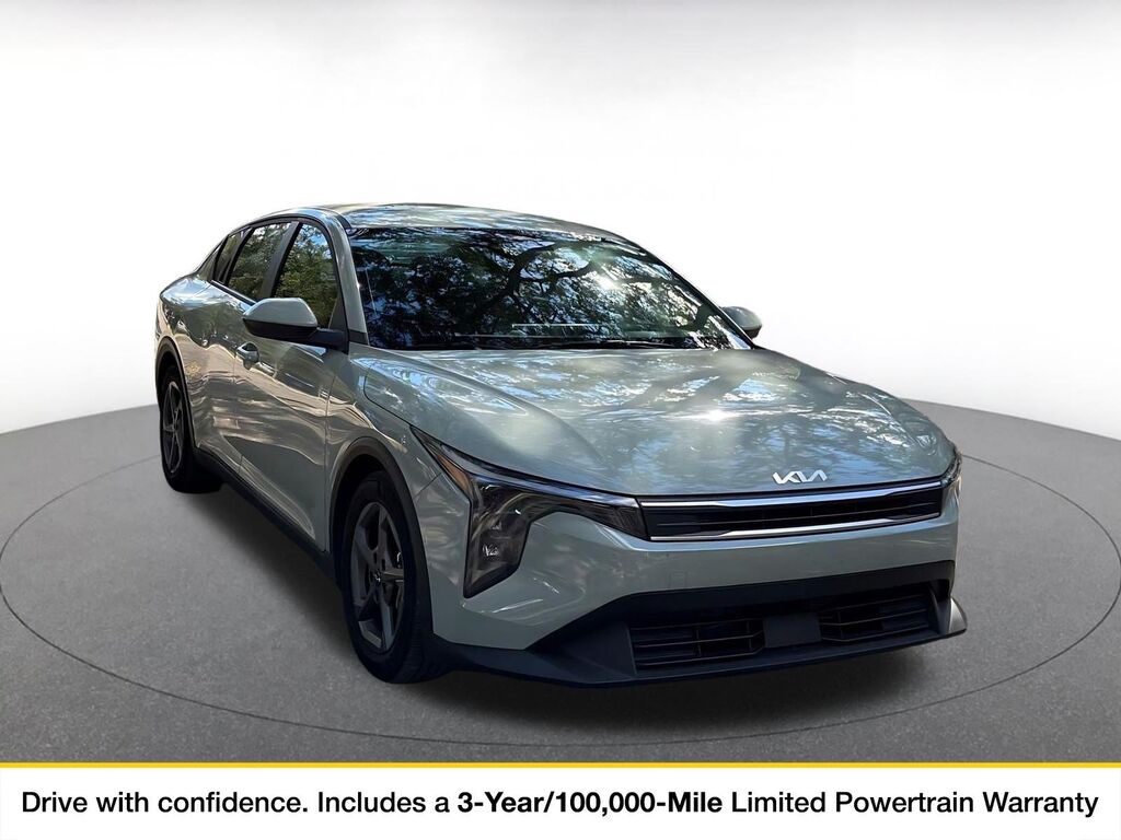 2026 Kia K4 LXS — photo 1 of 1