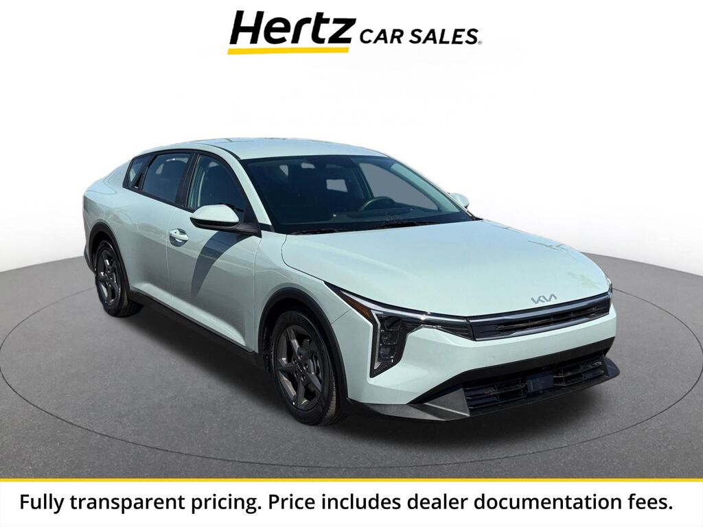 2026 Kia K4 LXS — photo 1 of 1
