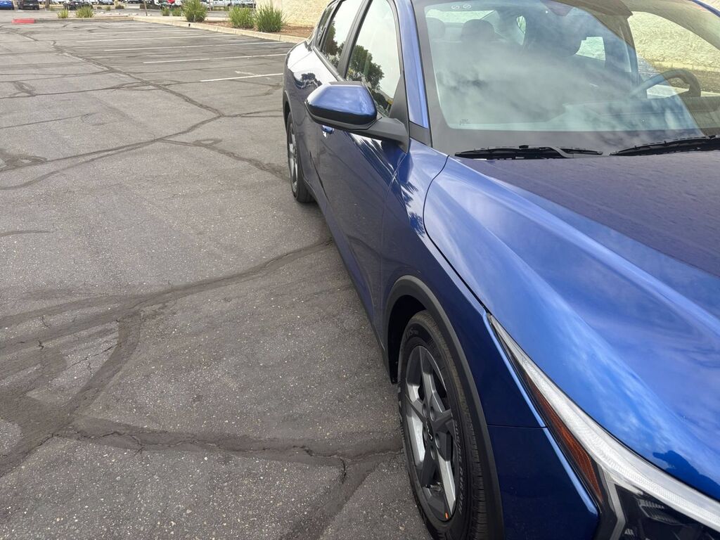2026 Kia K4 LXS — photo 1 of 11