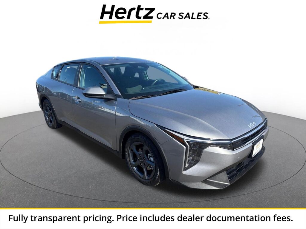 2026 Kia K4 LXS — photo 1 of 2