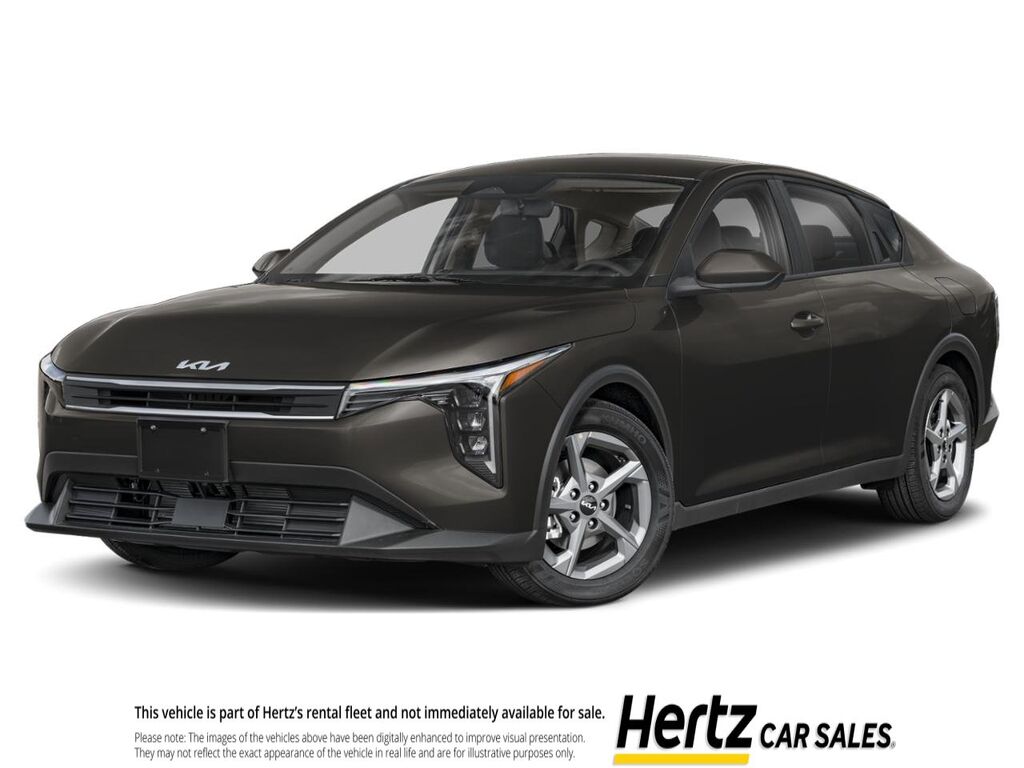2025 Kia K4 LXS — photo 1 of 1