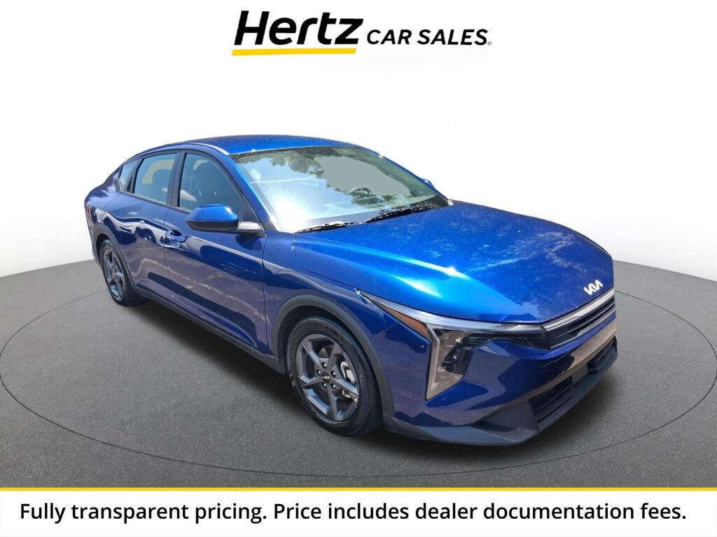 2026 Kia K4 LXS — photo 1 of 26