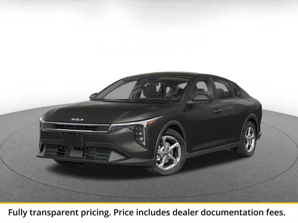 2026 Kia K4 LXS — photo 1 of 2
