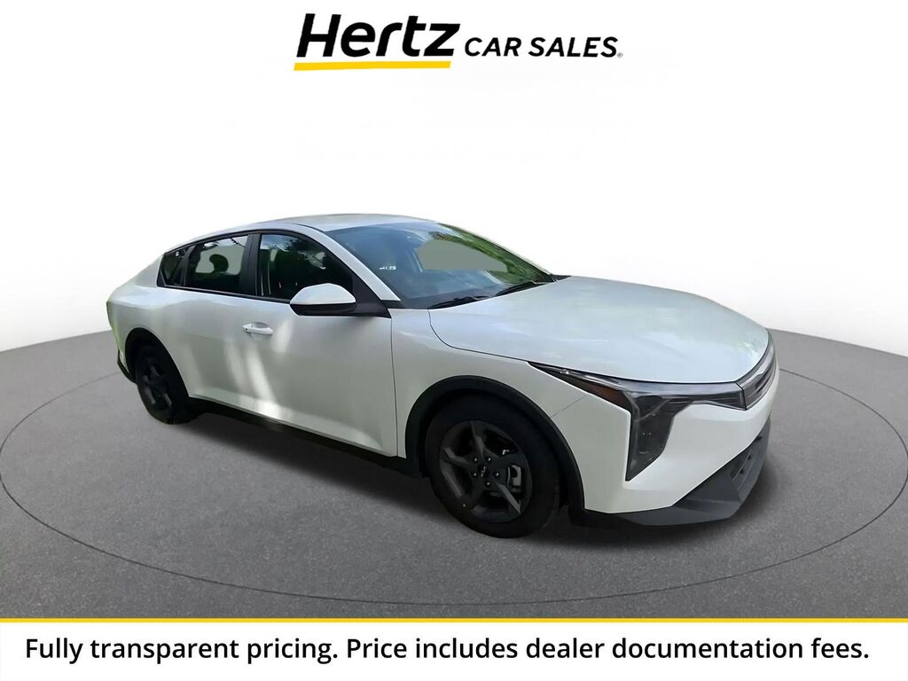 2026 Kia K4 LXS — photo 1 of 1