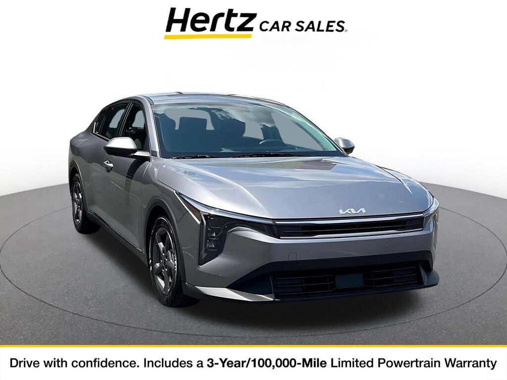 2025 Kia K4 LXS — photo 1 of 1