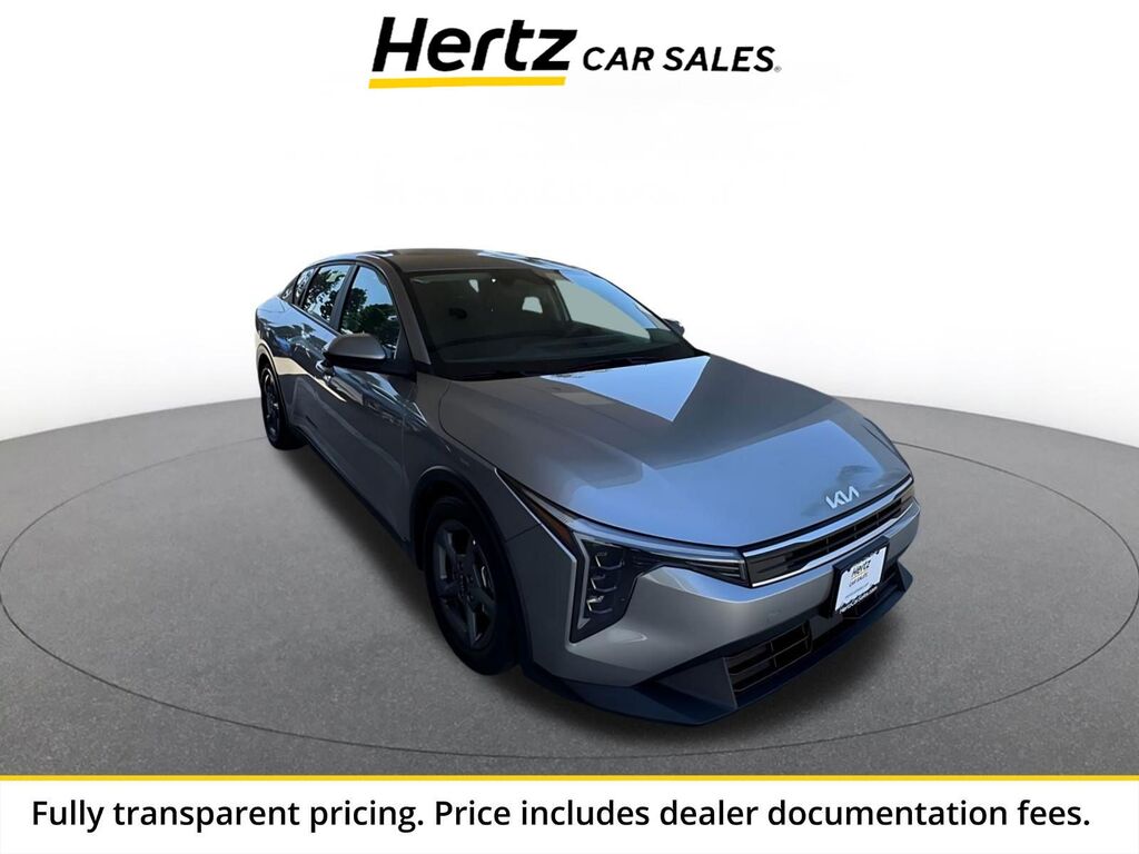 2025 Kia K4 LXS — photo 1 of 1