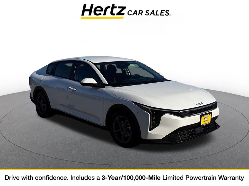 2026 Kia K4 LXS — photo 1 of 1