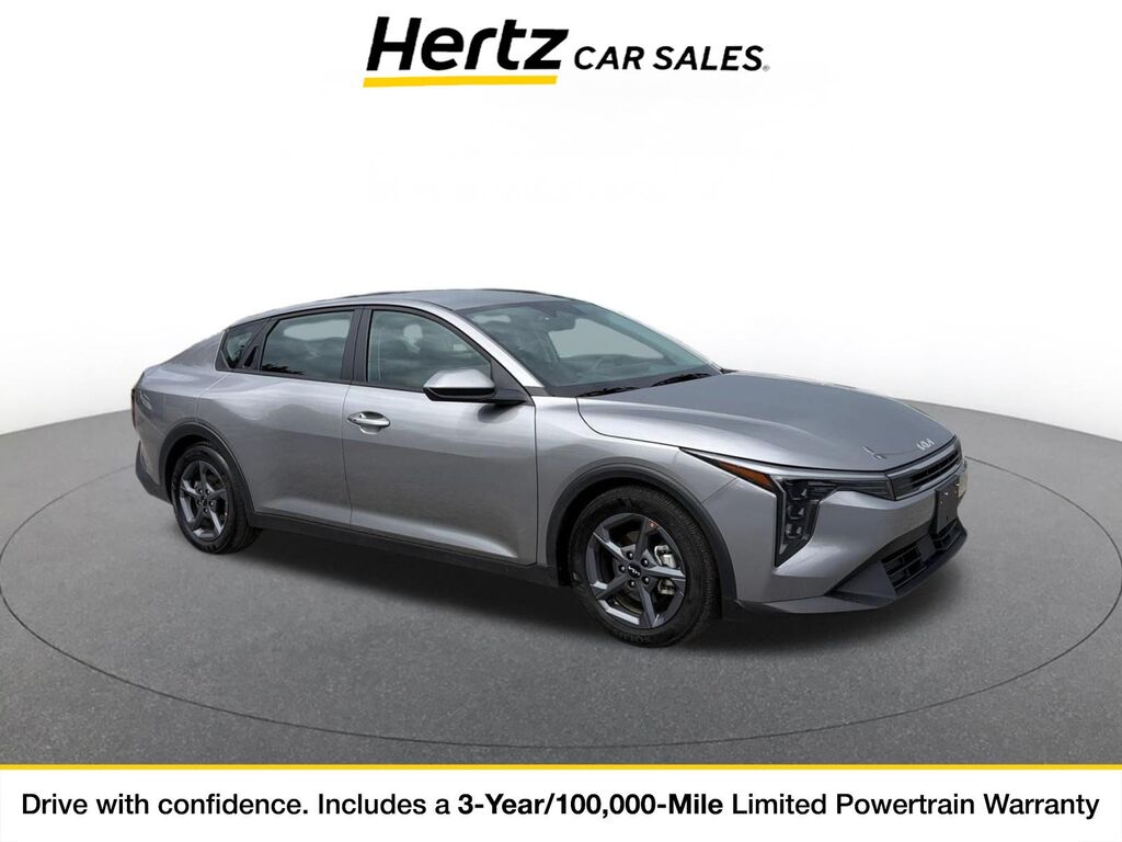 2026 Kia K4 LXS — photo 1 of 1