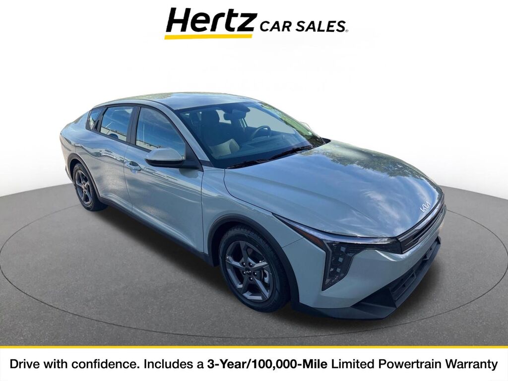 2025 Kia K4 LXS — photo 1 of 1