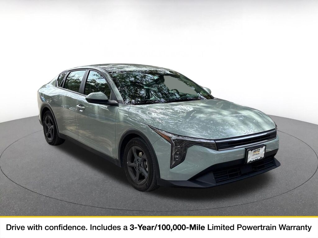 2026 Kia K4 LXS — photo 1 of 1