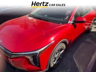 2026 Kia K4 LXS — photo 1 of 1