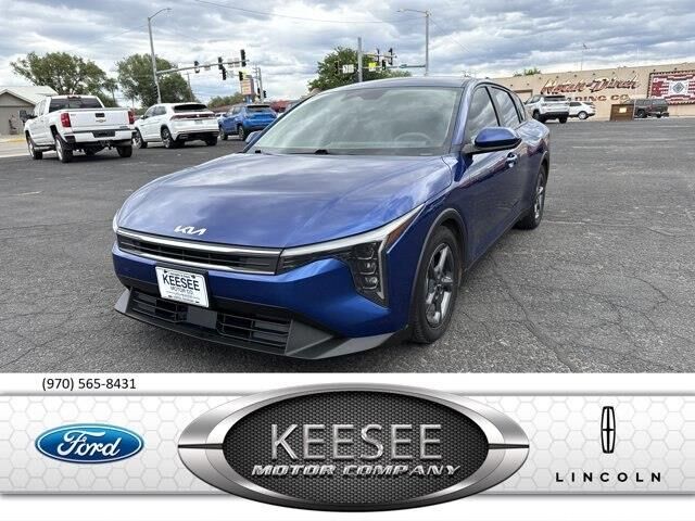 2025 Kia K4 LXS — photo 1 of 13