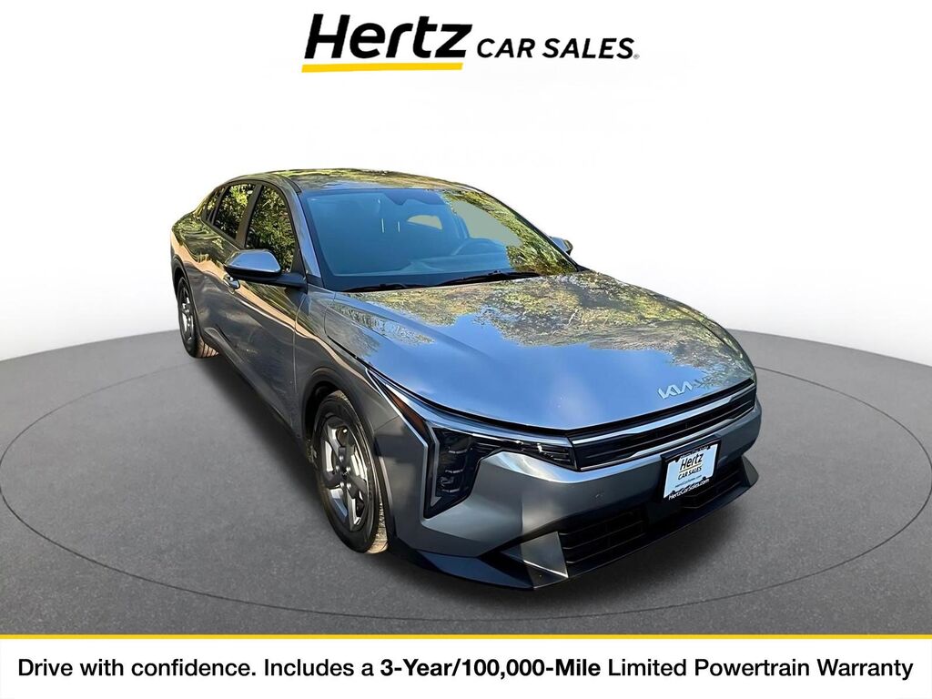 2025 Kia K4 LXS — photo 1 of 1