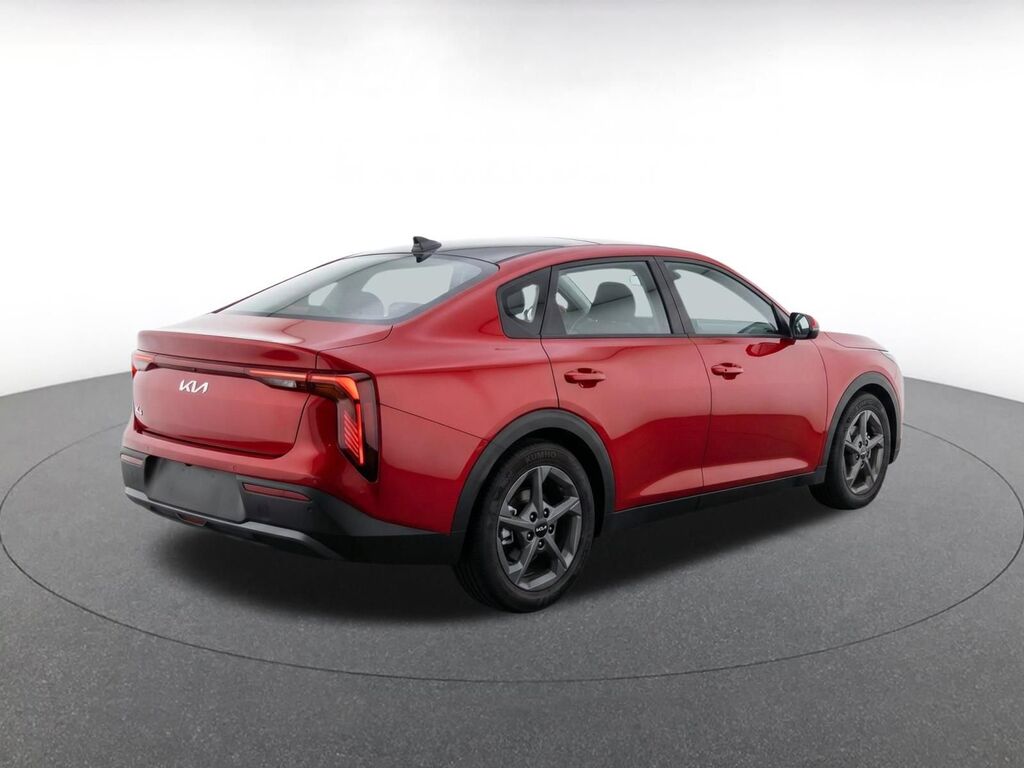 2026 Kia K4 LXS — photo 1 of 1