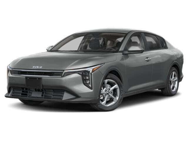 2025 Kia K4 LXS — photo 1 of 4