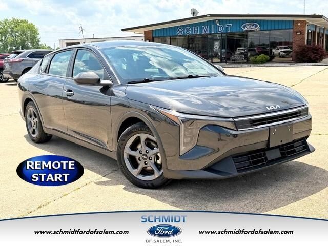 2025 Kia K4 LX