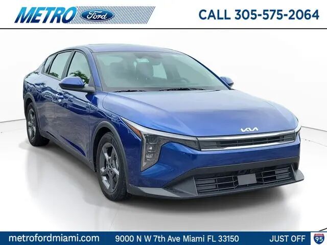 2025 Kia K4 LXS