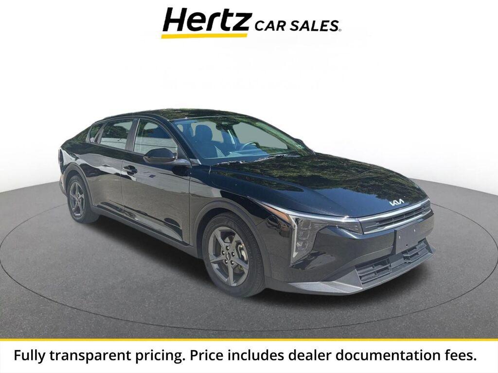 2025 Kia K4 LXS — photo 1 of 1