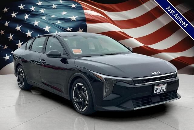 2025 Kia K4 EX — photo 1 of 3