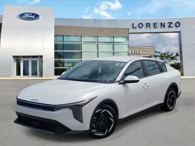 2025 Kia K4 EX