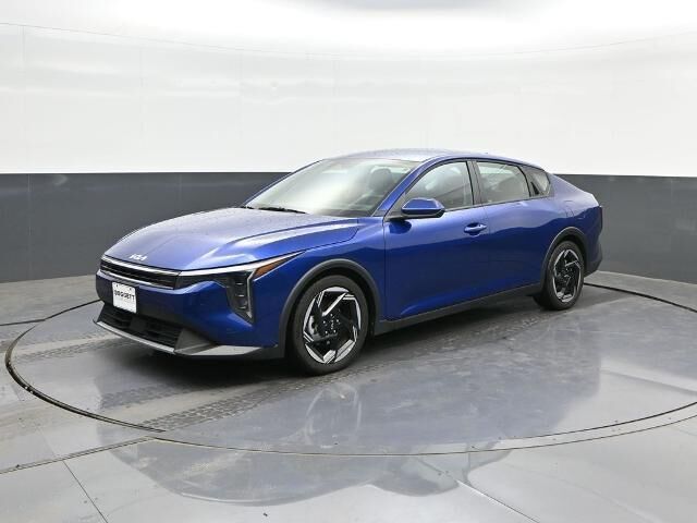 2025 Kia K4 EX — photo 1 of 26