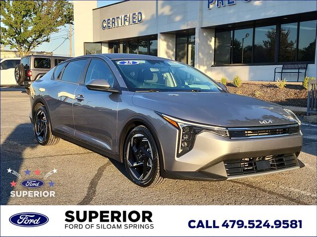 2025 Kia K4 EX