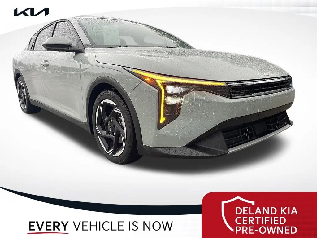 2025 Kia K4 EX — photo 1 of 1