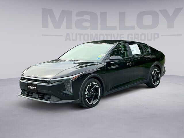 2025 Kia K4 EX — photo 1 of 26