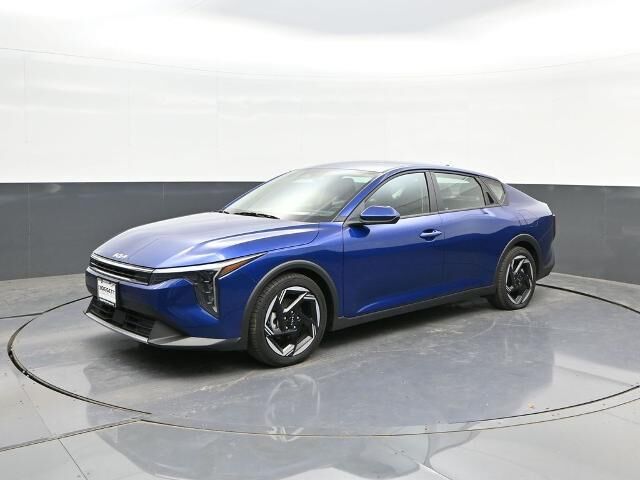 2025 Kia K4 EX — photo 1 of 13