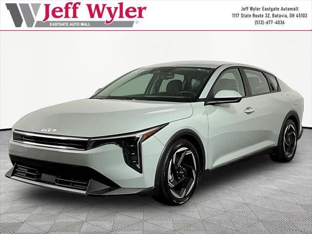 2025 Kia K4 EX
