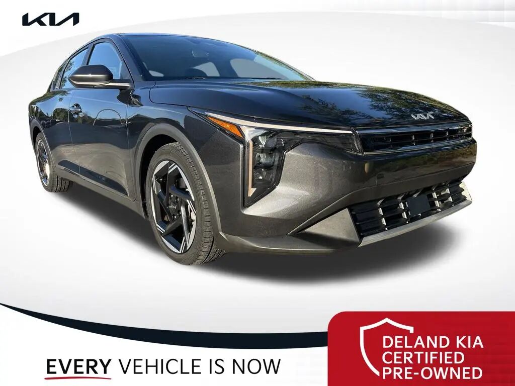 2025 Kia K4 EX — photo 1 of 13