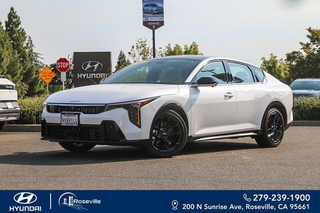2025 Kia K4 GT-Line Turbo