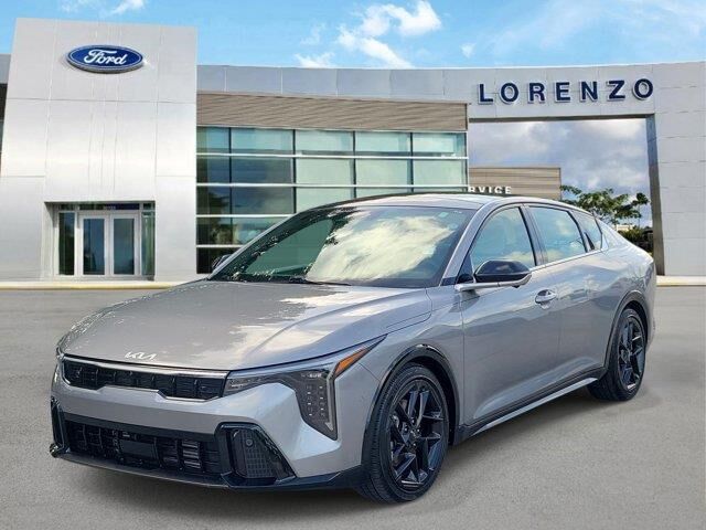 2025 Kia K4 GT-Line Turbo