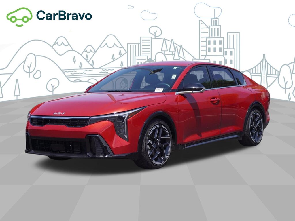 2025 Kia K4 GT-Line — photo 1 of 6
