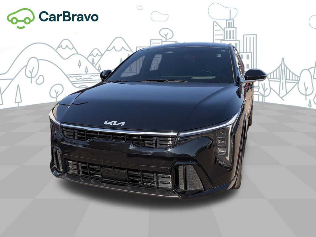 2025 Kia K4 GT-Line — photo 1 of 6