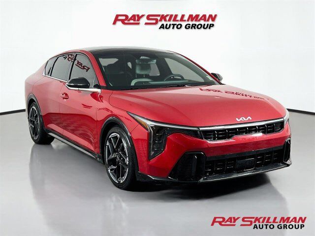 2025 Kia K4 GT-Line