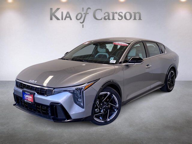 2026 Kia K4 GT-Line — photo 1 of 13