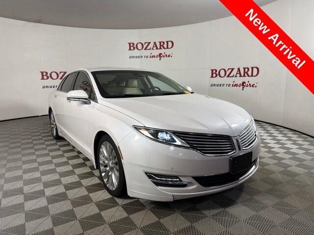 2014 Lincoln MKZ Base — photo 1 of 26