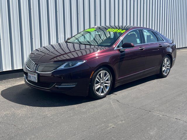 2013 Lincoln MKZ Sedan — photo 1 of 1