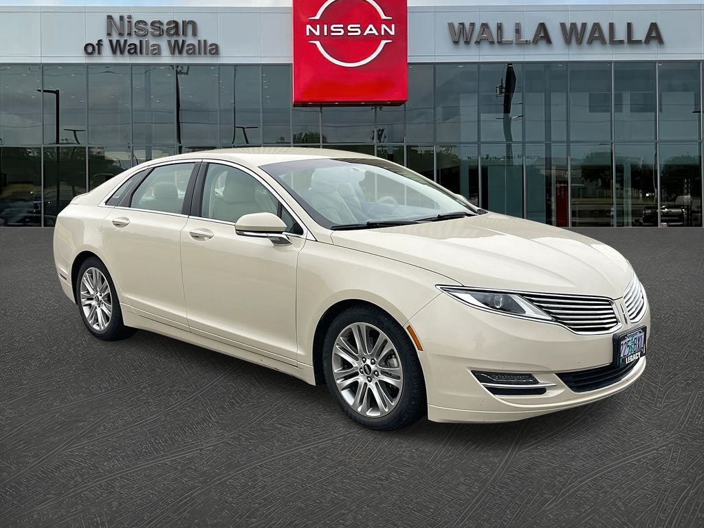 2014 Lincoln MKZ — photo 1 of 12