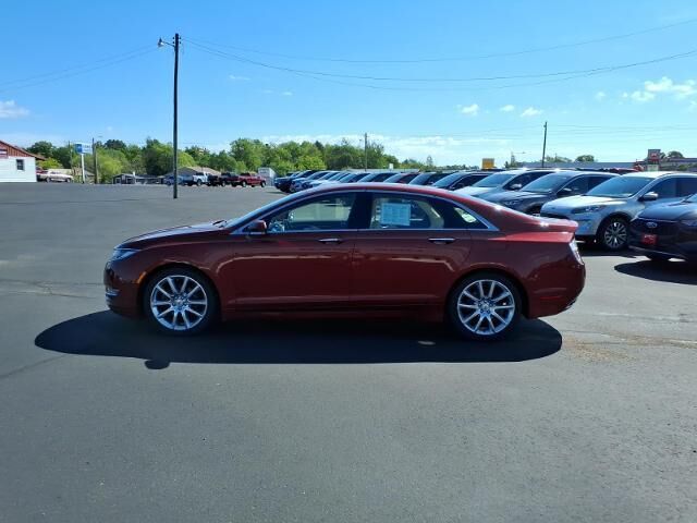 2014 Lincoln MKZ Base