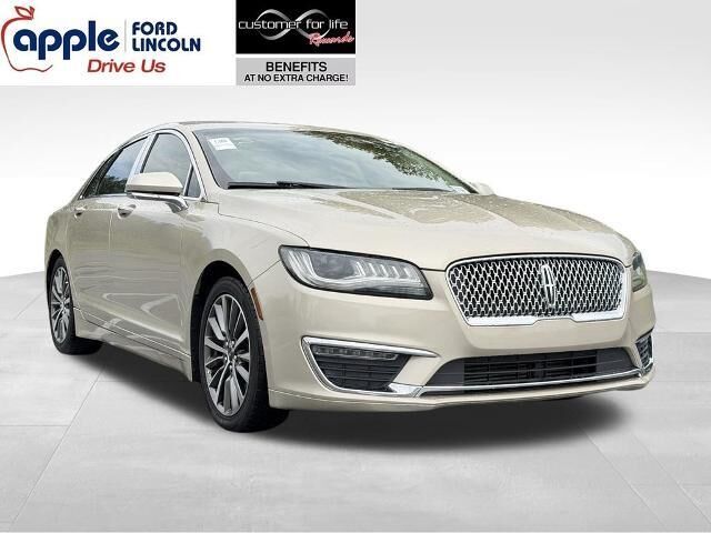 2017 Lincoln MKZ Select