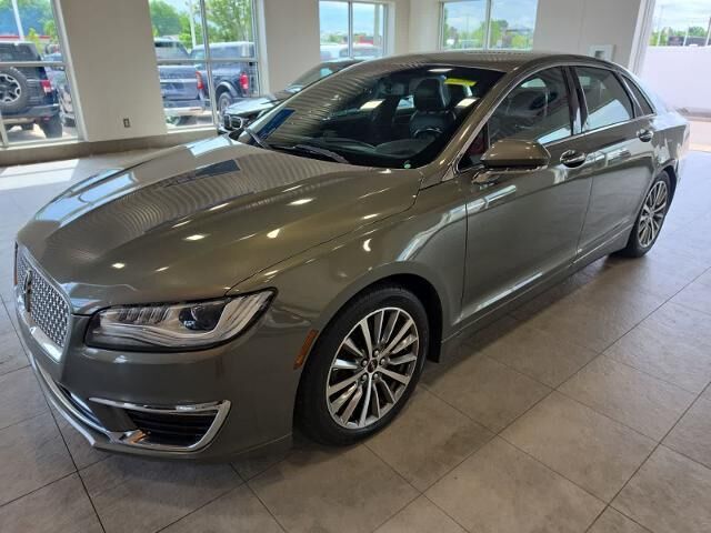 2017 Lincoln MKZ Select